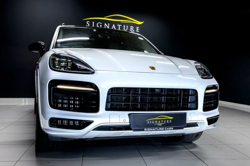 
								2021 Porsche Cayenne GTS full									