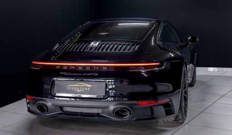 
								2022 Porsche 911 Carrera 4 GTS Coupe full									