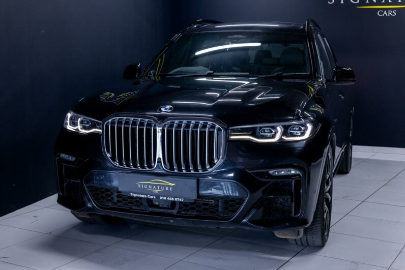 
								2021 BMW X7 xDrive30d M Sport full									