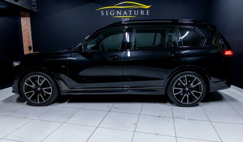 
								2021 BMW X7 xDrive30d M Sport full									