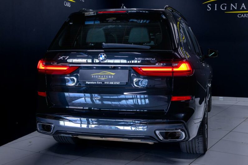 
								2021 BMW X7 xDrive30d M Sport full									