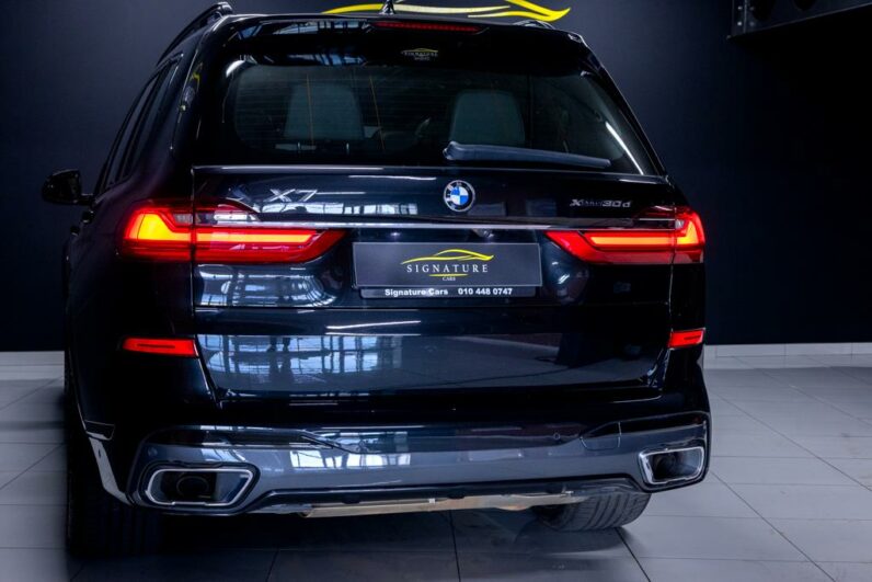 
								2021 BMW X7 xDrive30d M Sport full									