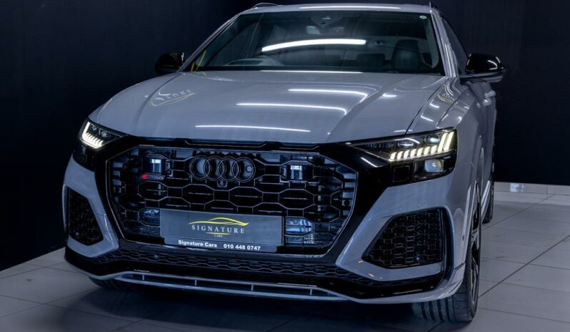 
								2024 Audi RSQ8 Quattro full									