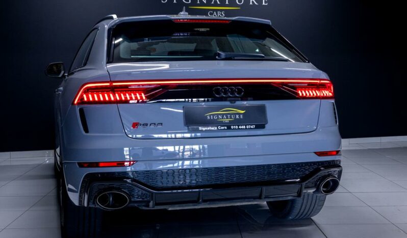 
								2024 Audi RSQ8 Quattro full									