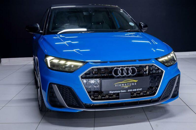 
								2019 Audi A1 Sportback 40TFSI S Line full									