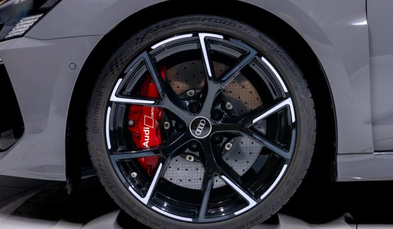 
								2022 Audi RS3 Sportback Quattro full									