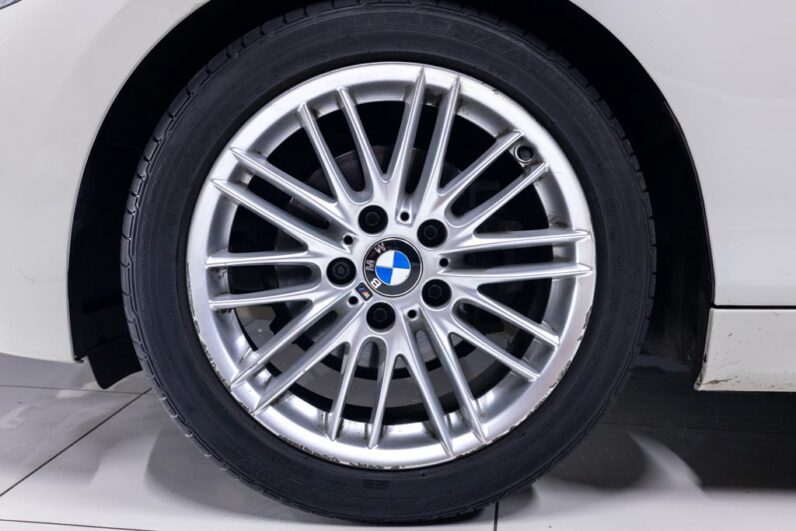 
								2019 BMW 1 Series 118i 5-Door M Sport Auto full									