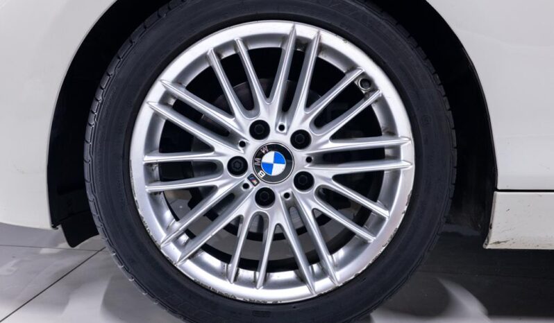 
								2019 BMW 1 Series 118i 5-Door M Sport Auto full									