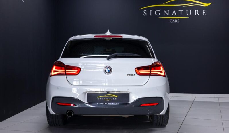 
								2019 BMW 1 Series 118i 5-Door M Sport Auto full									
