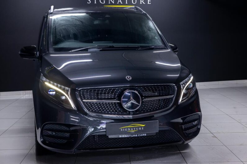 
								2023 Mercedes-Benz V-Class V300d Exclusive AMG Line full									