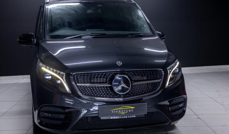 
								2023 Mercedes-Benz V-Class V300d Exclusive AMG Line full									