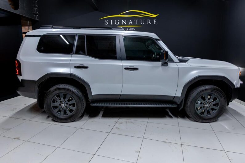 
								2025 Toyota Land Cruiser Prado 2.8GD VX-R full									