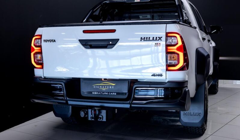 
								2025 Toyota Hilux 2.8GD-6 Double Cab 4×4 GR-Sport full									