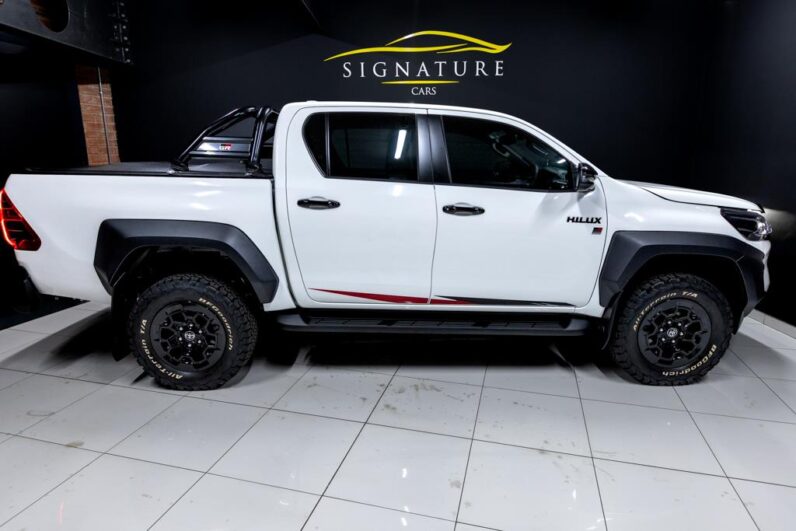 
								2025 Toyota Hilux 2.8GD-6 Double Cab 4×4 GR-Sport full									