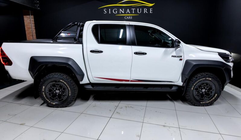 
								2025 Toyota Hilux 2.8GD-6 Double Cab 4×4 GR-Sport full									