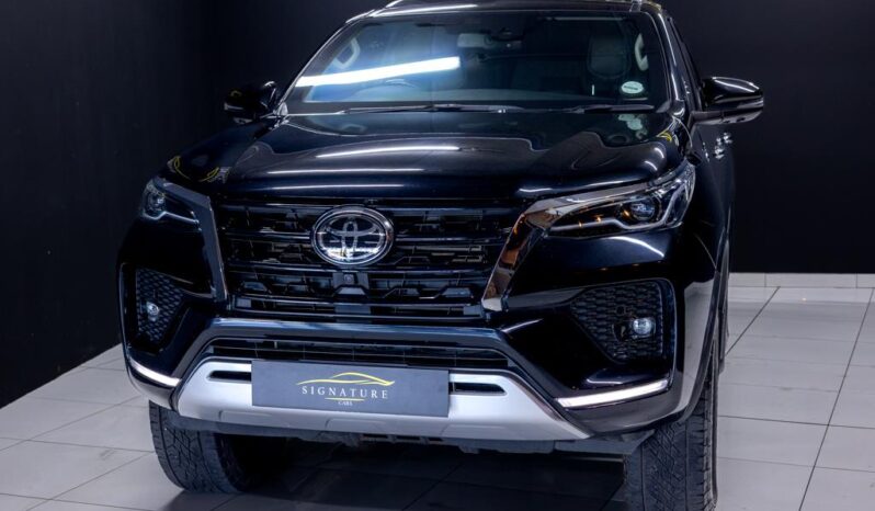 
								2022 Toyota Fortuner 2.8GD-6 VX full									