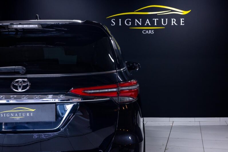 
								2022 Toyota Fortuner 2.8GD-6 VX full									