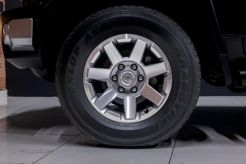 
								2022 Toyota FJ Cruiser FJ Cruiser full									