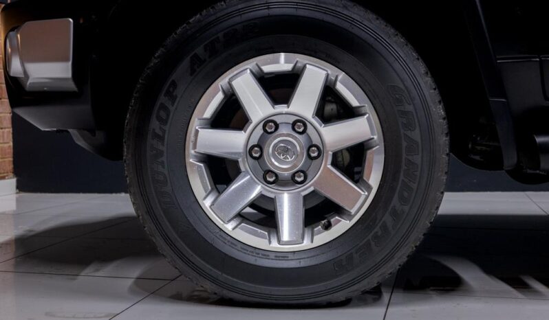 
								2022 Toyota FJ Cruiser FJ Cruiser full									