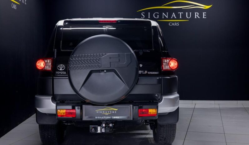 
								2022 Toyota FJ Cruiser FJ Cruiser full									