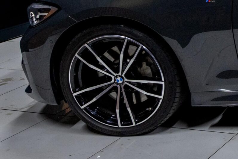 
								2022 BMW 3 Series 330i M Sport full									