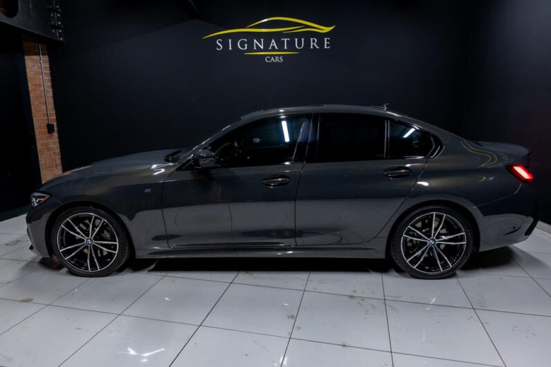 
								2022 BMW 3 Series 330i M Sport full									