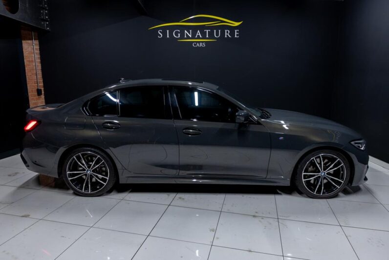 
								2022 BMW 3 Series 330i M Sport full									