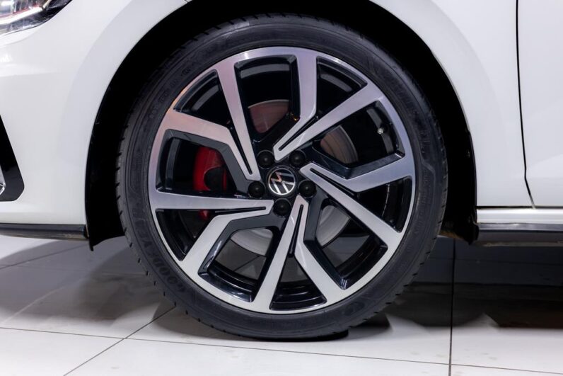 
								2021 Volkswagen Polo GTI full									
