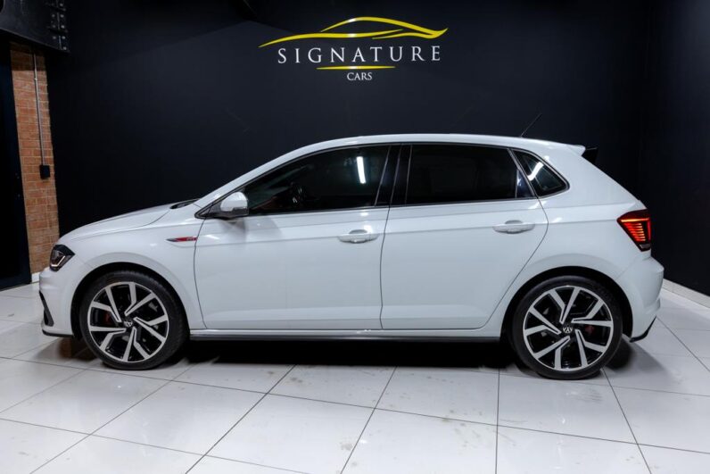 
								2021 Volkswagen Polo GTI full									