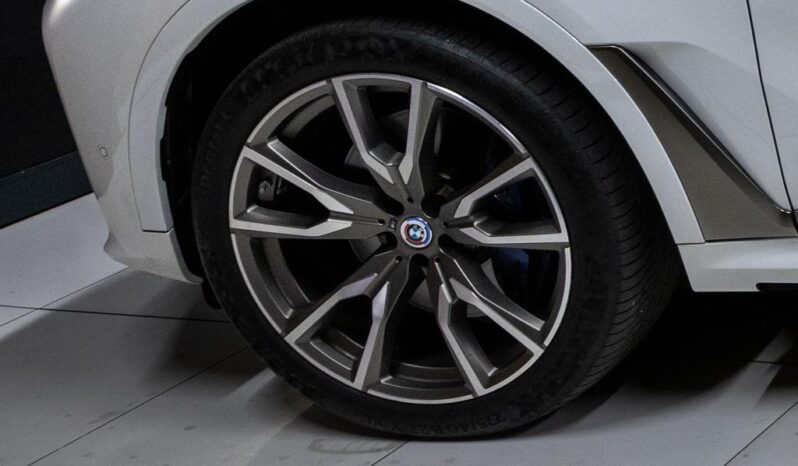 
								2023 BMW X7 M50d full									
