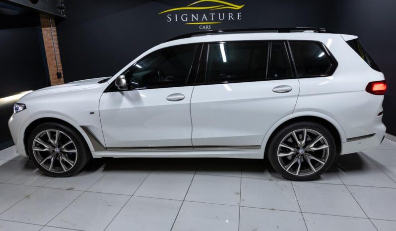 
								2023 BMW X7 M50d full									