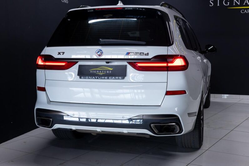 
								2023 BMW X7 M50d full									