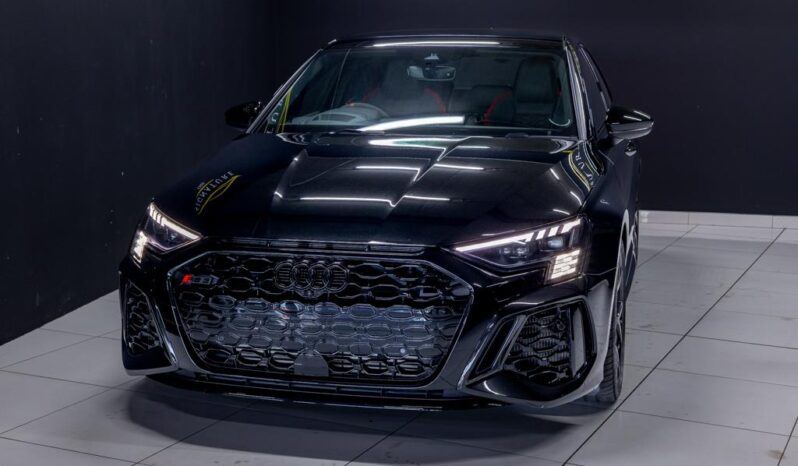 
								2023 Audi RS3 Sportback Quattro full									