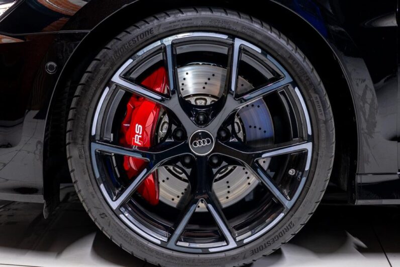 
								2023 Audi RS3 Sportback Quattro full									