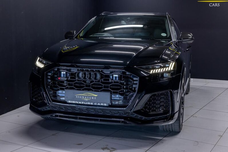 
								2024 Audi RSQ8 Quattro full									