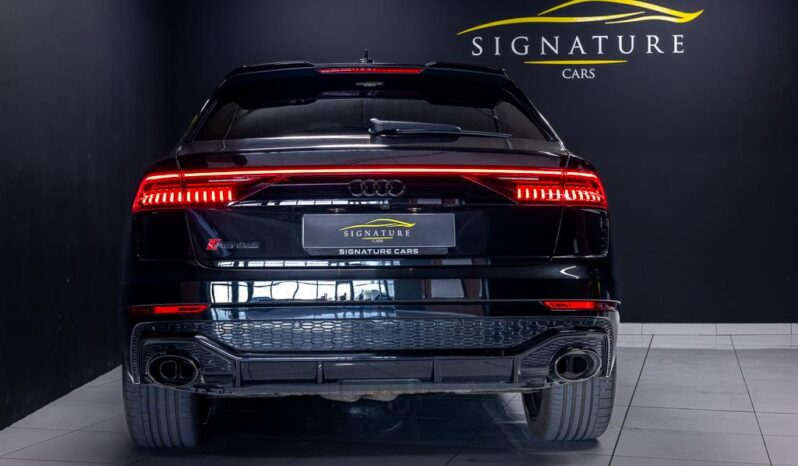 
								2024 Audi RSQ8 Quattro full									