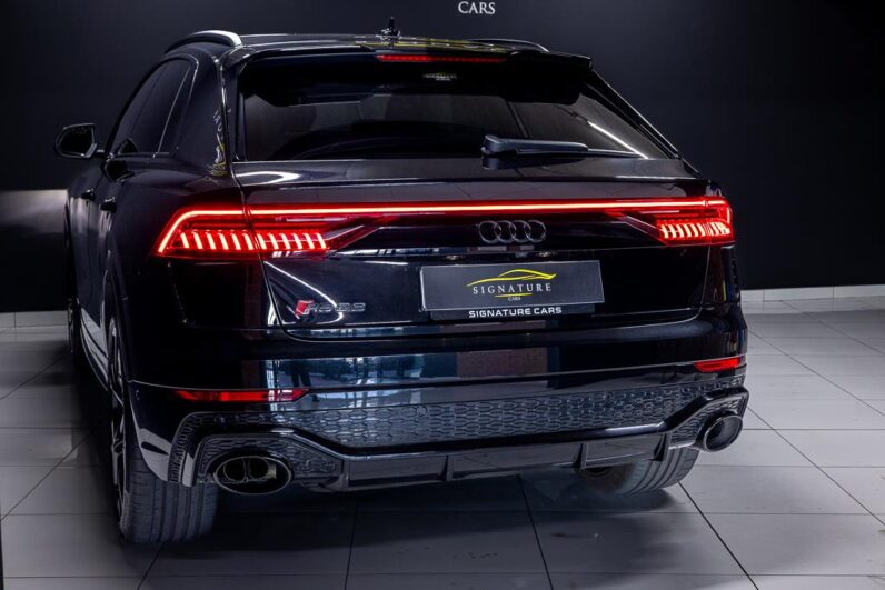 
								2024 Audi RSQ8 Quattro full									