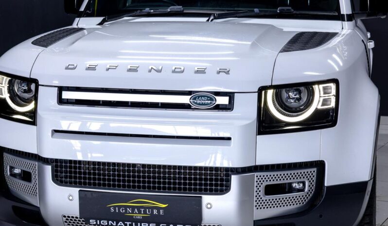 
								2023 Land Rover Defender 110 D300 SE full									
