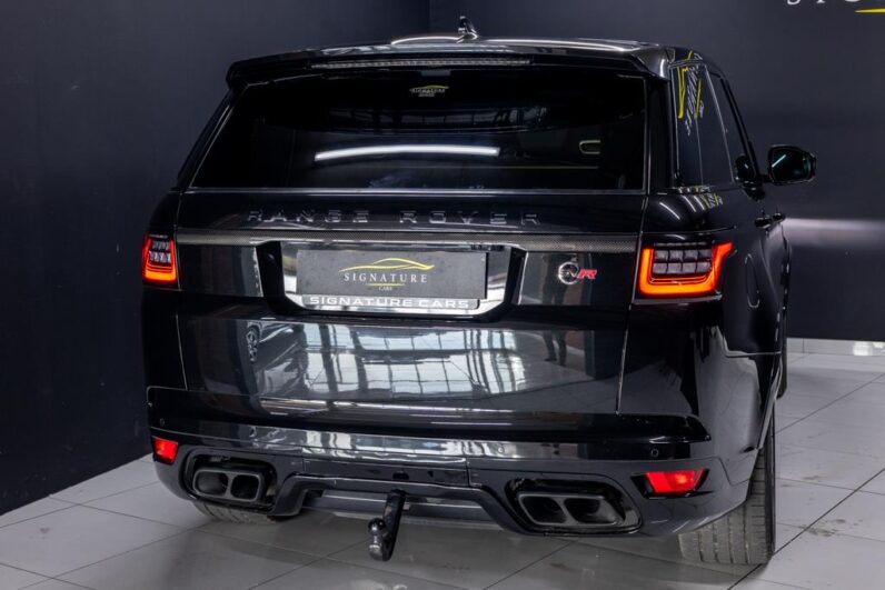 
								2021 Land Rover Range Rover Sport SVR Carbon Edition full									