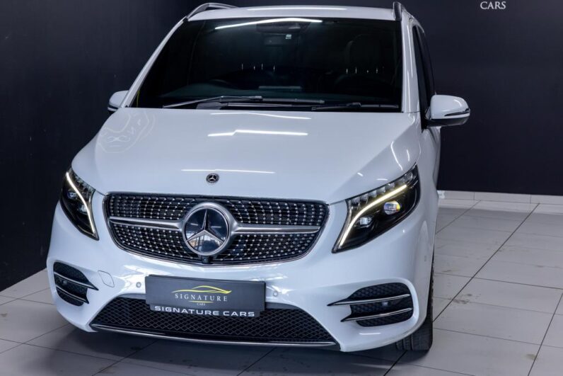 
								2024 Mercedes-Benz V-Class V300d Exclusive AMG Line full									