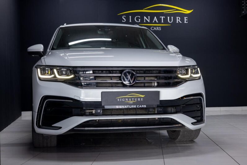 
								2022 Volkswagen Tiguan 2.0TSI 162kW 4Motion R-Line full									